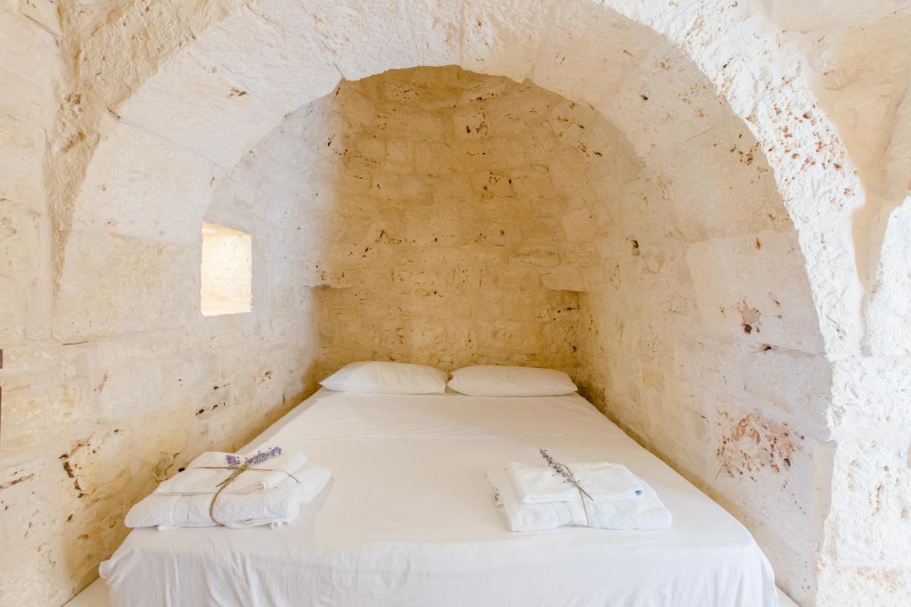 Trullo Zese Con Piscina Privata * San Michele Salentino