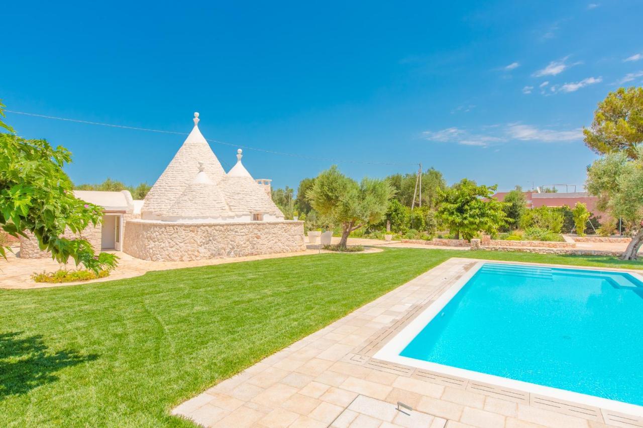 Trullo Zese Con Piscina Privata Villa *