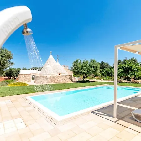 Trullo Zese Con Piscina Privata Villa San Michele Salentino Exterior photo