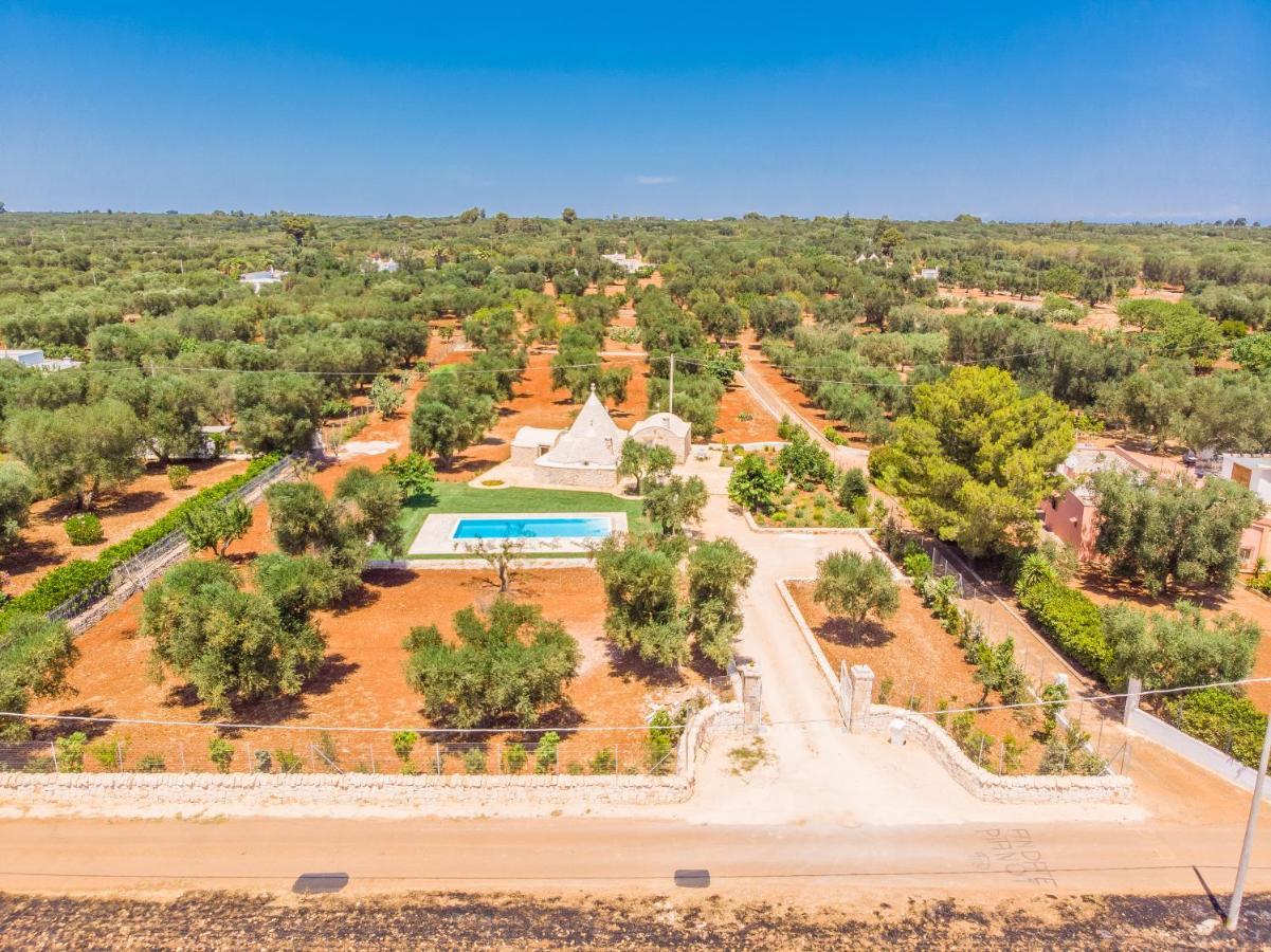 Trullo Zese Con Piscina Privata Villa *